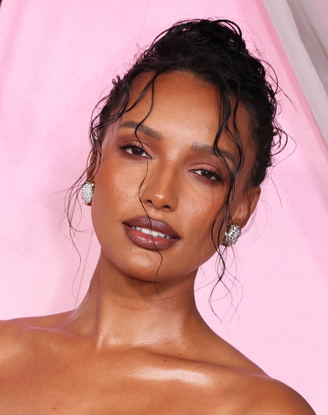 fall makeup trends 2026 berry tinted lips on jasmine tookes