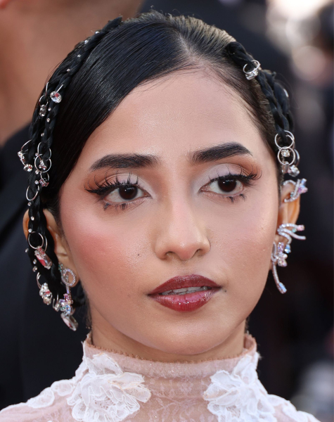 fall makeup trends 2026 sculptural lashes